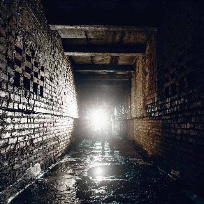 30,000LM LED Searchlight