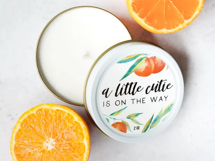 A Little Cutie is on the way – Candle Favor