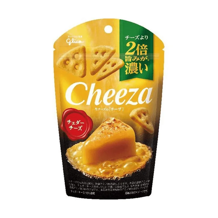 Cheeza Extra Strong Cheese Corner Cheese Biscuits Cheddar Cheese Flavor 40g