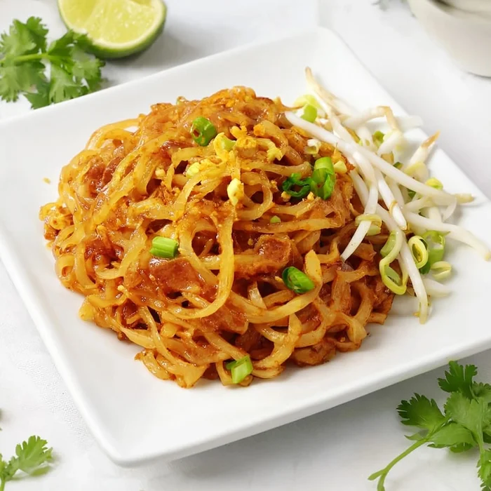 Instant Pad Thai Rice Noodles Stir-Fried Flavor , 2.5 oz