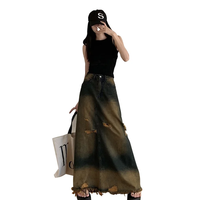 New Style Denim Skirt With Frayed Edges And Holes Denim M