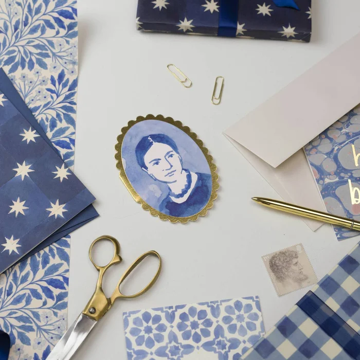 Portrait Mini Card – Blue & Gold Scalloped