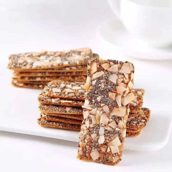 [Qi Wang] Chia Seed Coconut Crisp 90g*2 180 g