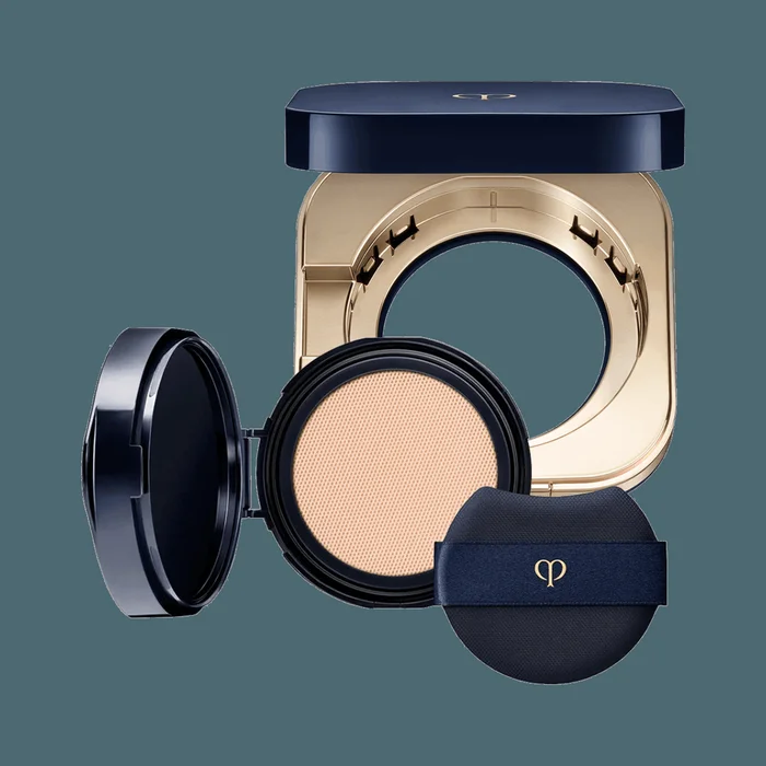 Radiant Cushion Dewy Foundation With Case and Puff #OC10