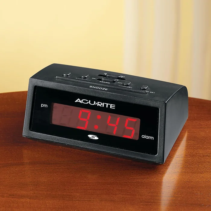Self Setting Alarm Clock