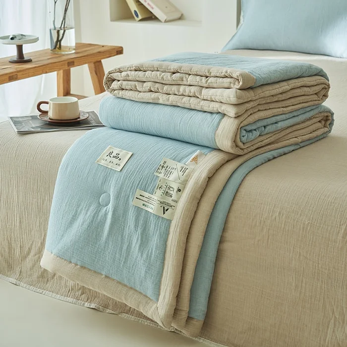 Summer Comforter 180x220cm Light Blue