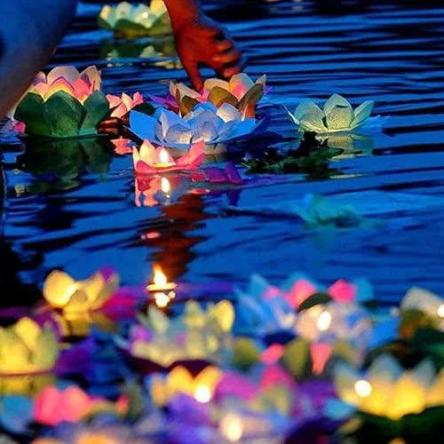 Superdream Colorful Solar Power Energy Floating Lotus Flower LED Accent Night Light for Pond Garden