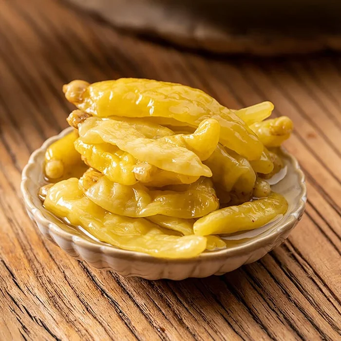 Water-Soaked Pickled Small Millet Pepper , 7.05 oz