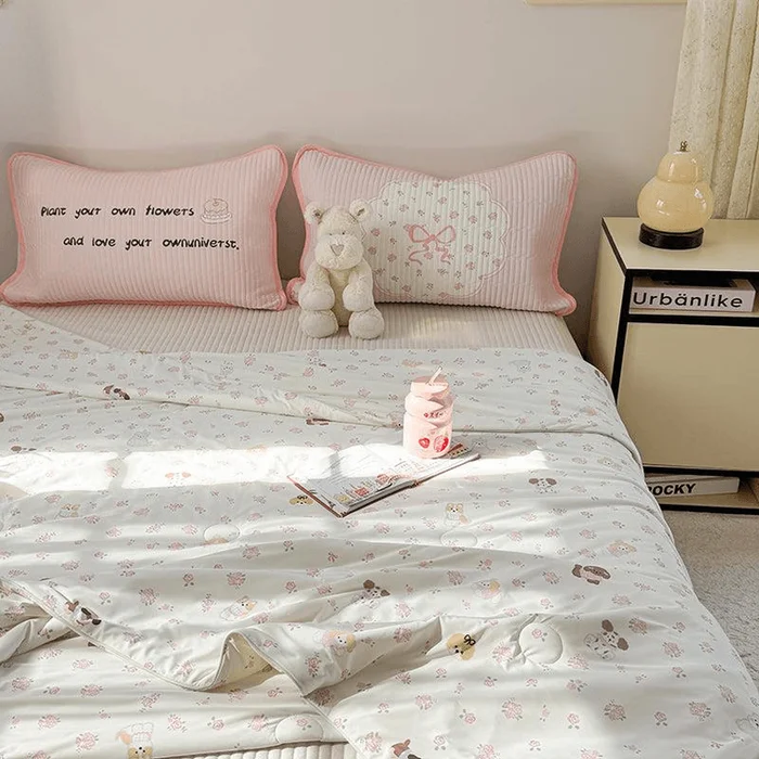 Whimsy Friends Cooling Quilt Puppy Garden Double Size