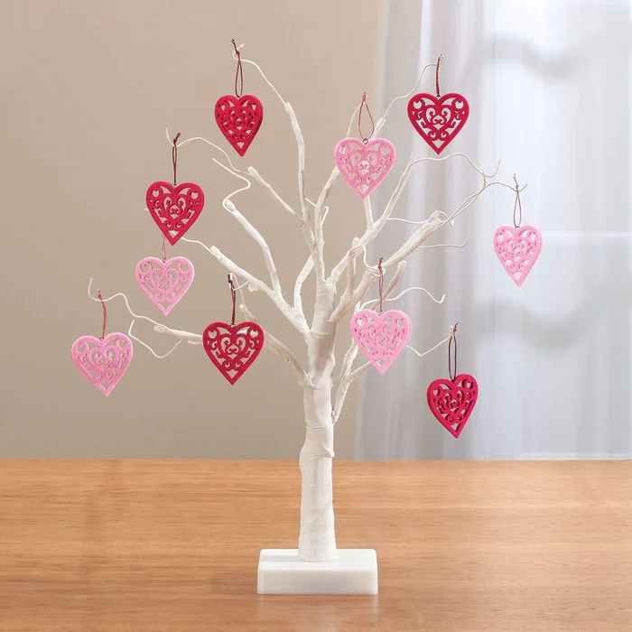 White Wire 18″ Tree with Valentine’s Hanging Ornaments
